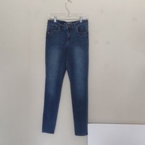 Universal Thread Jeans
